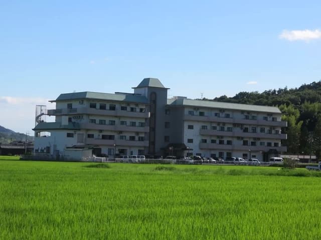 介護老人福祉施設　特別養護老人ホーム　岡山シルバーセンター