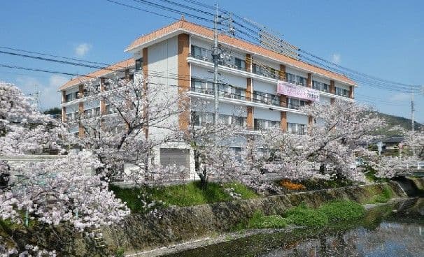 サービス付き高齢者向け住宅　きららラポール桜並木