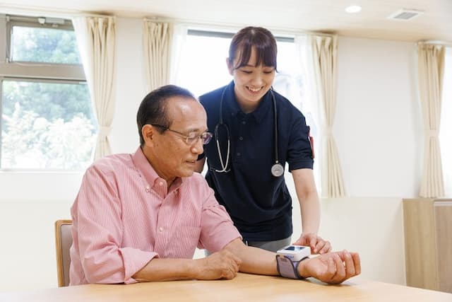 ツクイ・サンフォレスト札幌山鼻