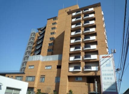 officeMainImageBlurLeft