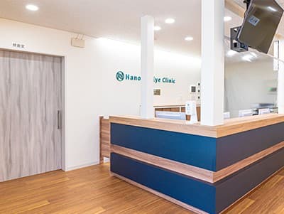 officeMainImageBlurLeft